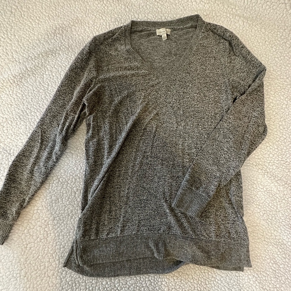 Lucky Brand Sweater. Grayish, Black, and White speckled - Picture 2 of 3